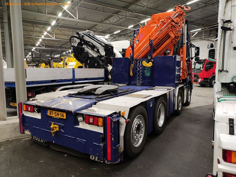 Versteijnen Trucks B.V 0025.jpg