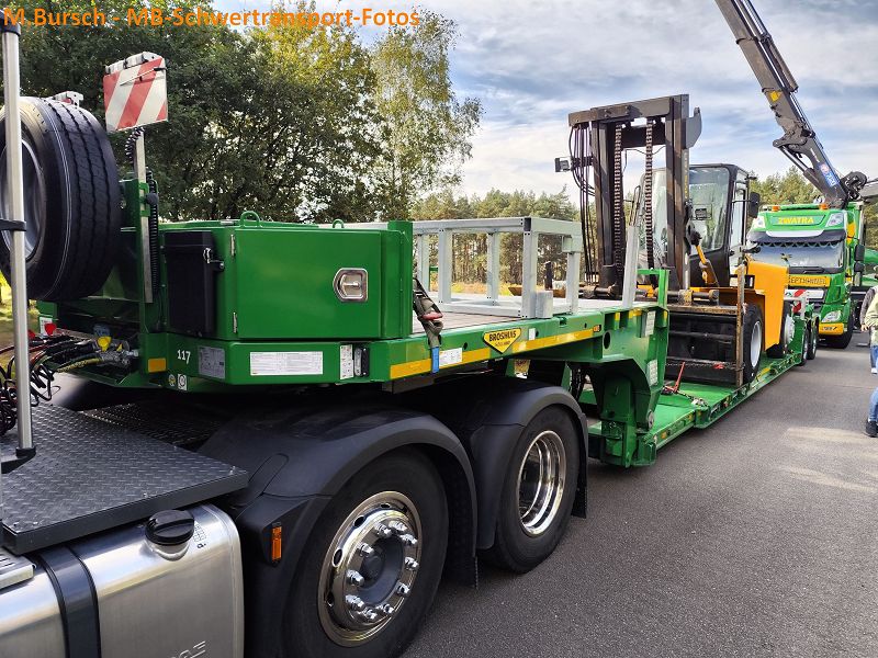 Zwatra Transport 0107.jpg