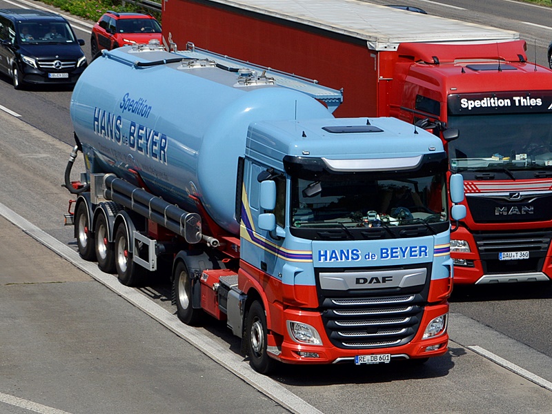 de Beyer, Hans, RE-DB 601 0138.jpg