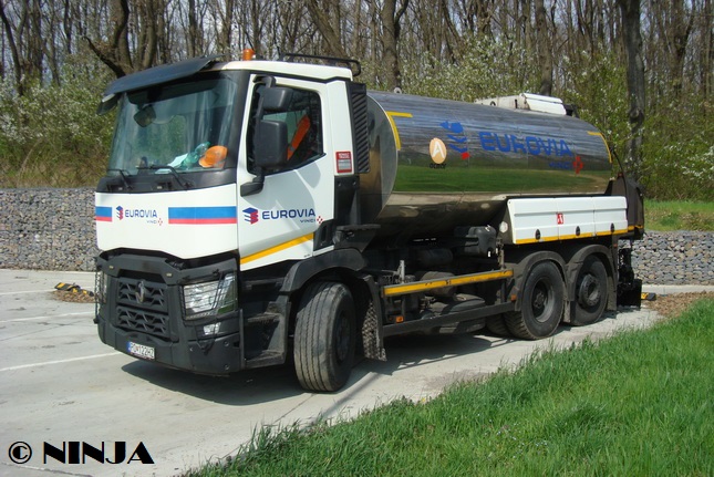 Renault_C440_6x2_PZK_Acmar_FR_04.jpg