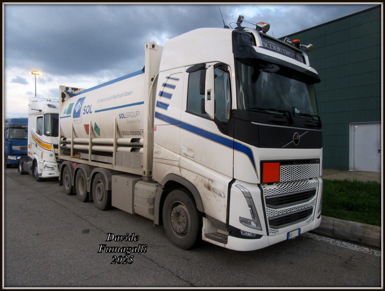 Volvo FH420 Pe Giuseppe 004.jpg