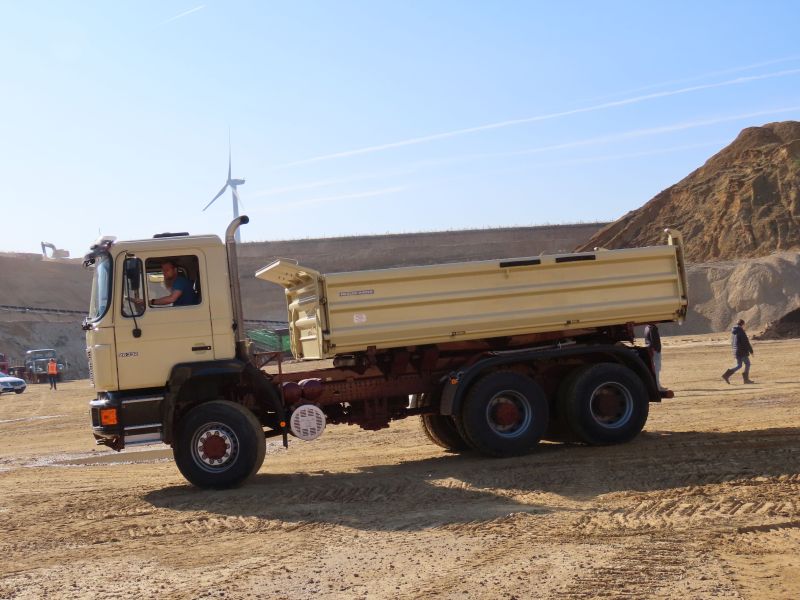 man f 90.jpg