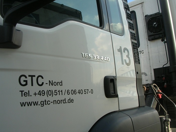 MAN 112.jpg