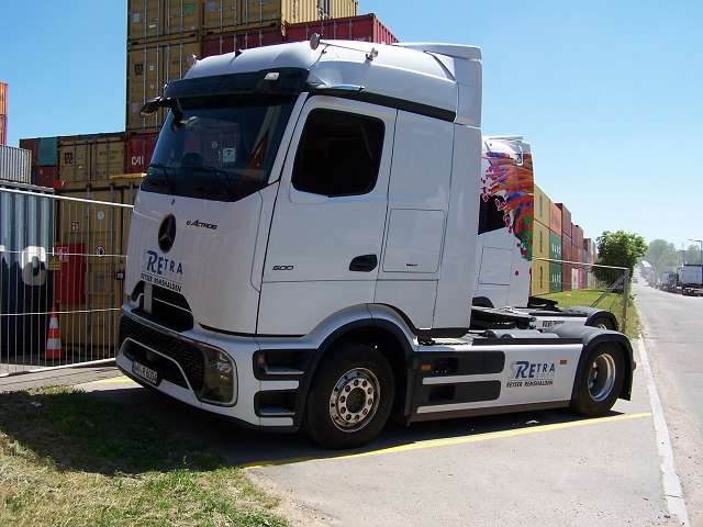 k-100_7801.jpg