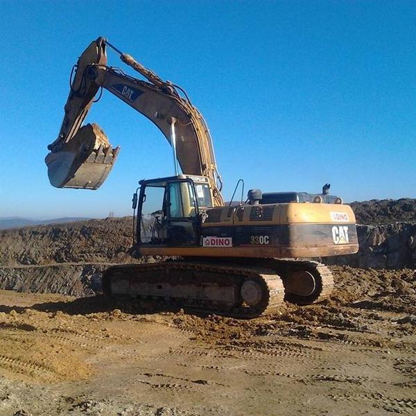 CAT 330C.jpg