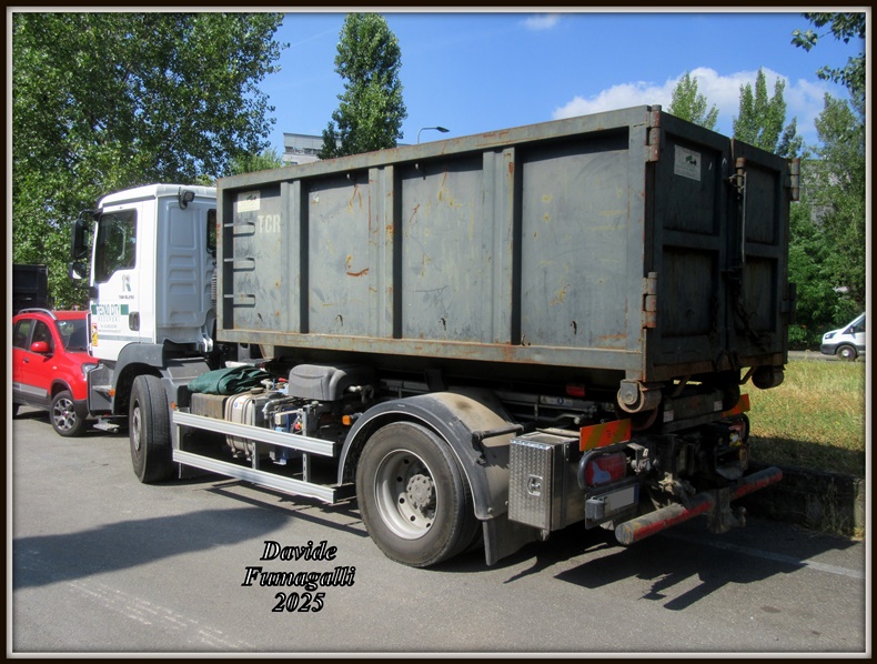 MAN TG-M 18.290 TCR 006.jpg