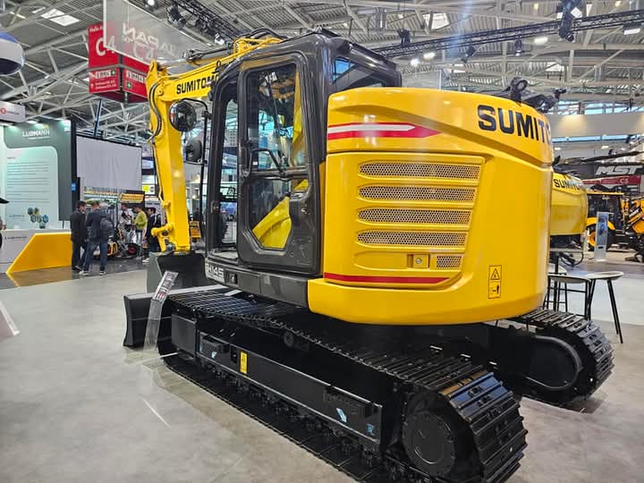 SumitomoSH145.jpg