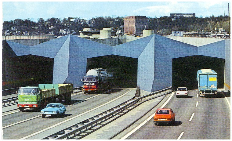 AK Elbtunnel.jpg