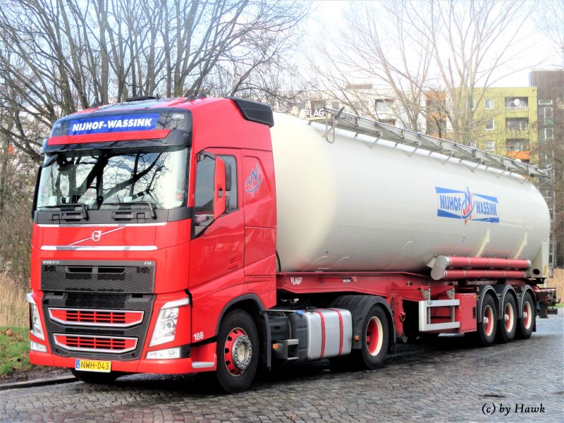 Volvo FH - Nijhof Wassink (H)x.jpg