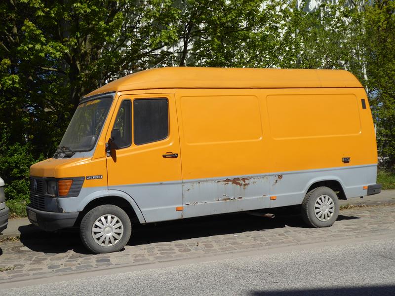 MB 208D T1 Gelb-Grau 1 (Copy).jpg