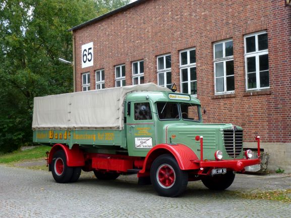 201004klein (166).jpg