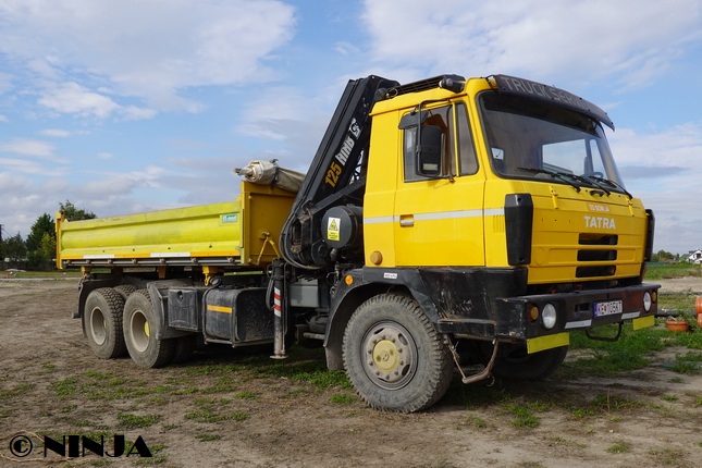 T_815-2_6x6.2_S3_HR_Hiab_125_AI_02.jpg