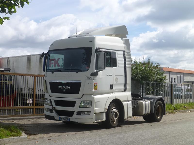 MAN TGX 18.400 SZM Weiss France 2 (Copy).jpg