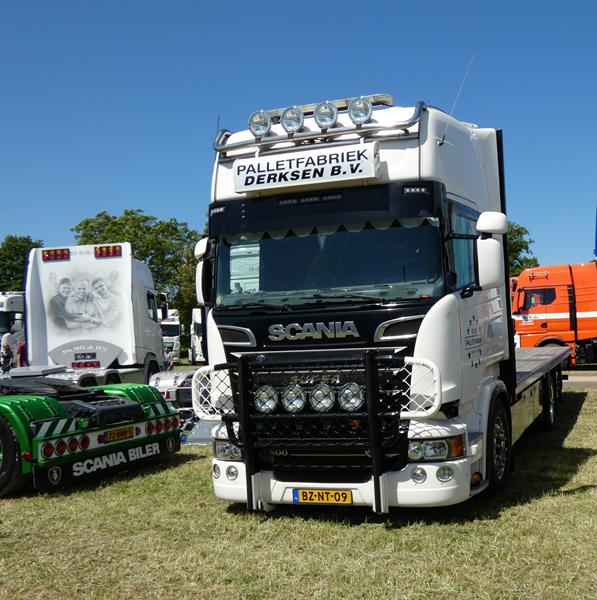 Scania Streamline R500 Derksen 8 (Copy).jpg