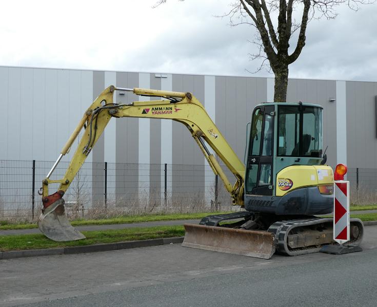 Ammann Yammar Global Vic 55 Gelb 1 (Copy).jpg