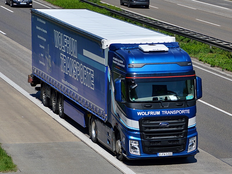 WOLFRUM, V-FW 1300 0154.jpg