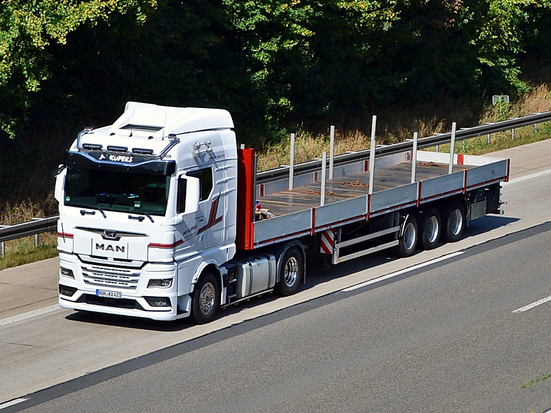 Küpers, J+B, NOH-KU 423 0118.jpg