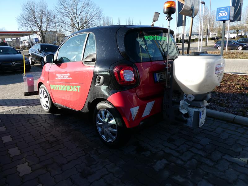 MB Smart ForTwo Winterdienst 2 (Copy).jpg