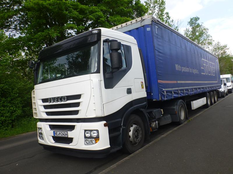 Iveco Stralis 460 Stute 1 (Copy).jpg