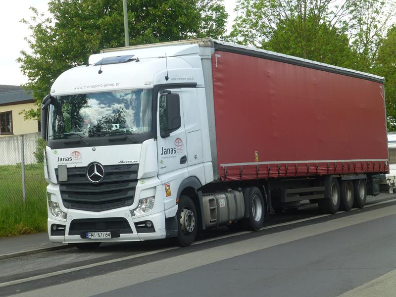 MB Actros 1845 MP4 Janas Transport 6 (Copy).jpg