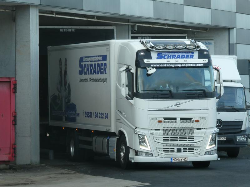Volvo FH 460 E6 Schrader 1 (Copy).jpg