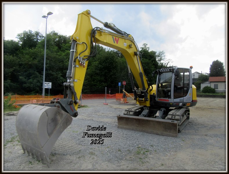 Wacker Neuson ET145 Bartolomeo 005.jpg