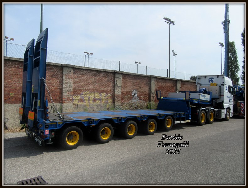 MAN TG-X 33.640 Marta 002.jpg