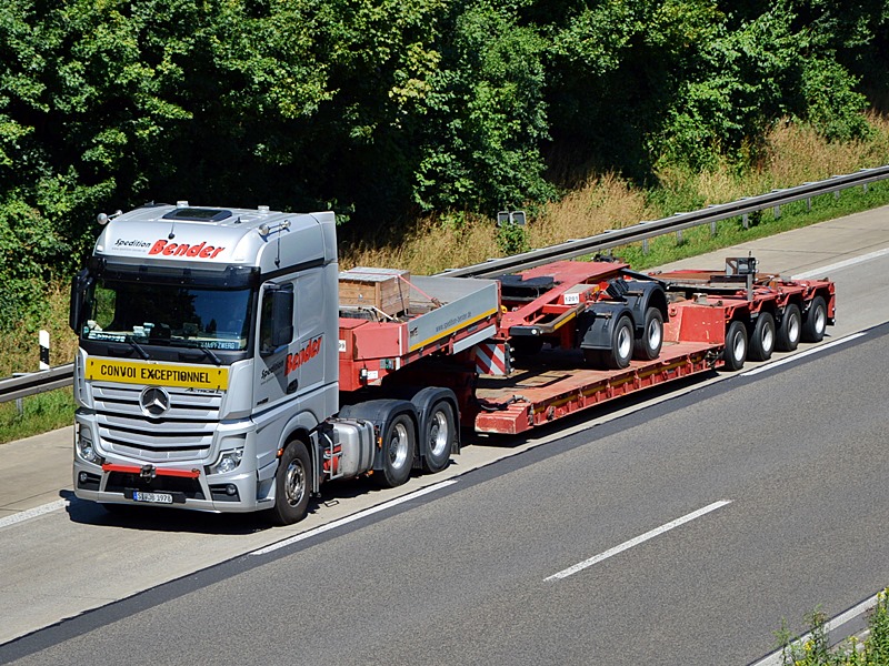 Bender, SI-JB 1978 0074.jpg