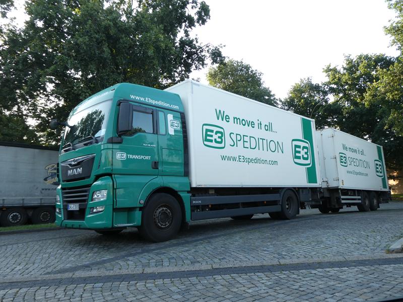 MAN TGX 18.420 E6 Spedition E3 8 (Copy).jpg