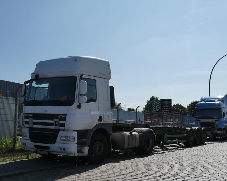 DAF CF 85.460 Container HH 10 (Copy).jpg