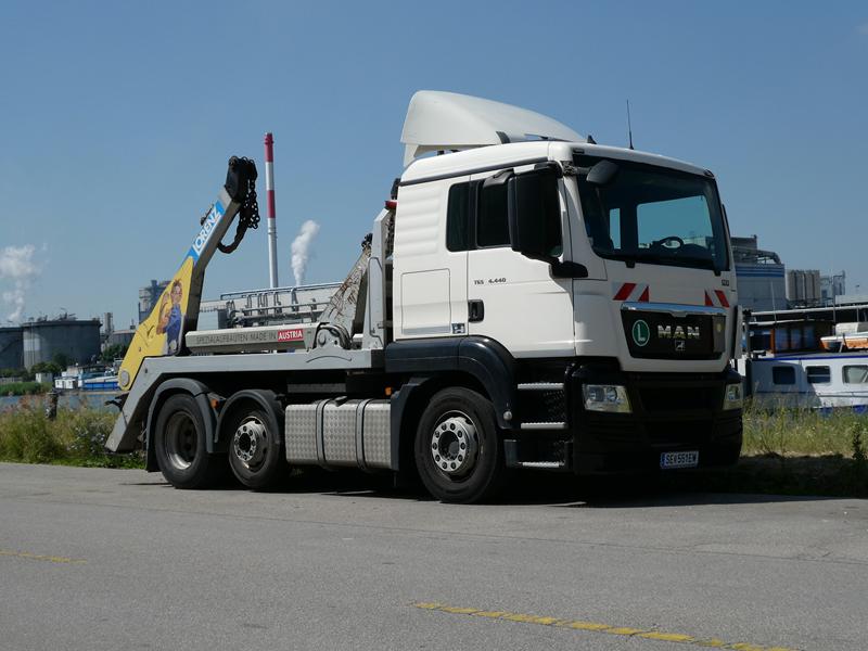 MAN TGS 14.440 Absetzkipper Linz 1 (Copy).jpg