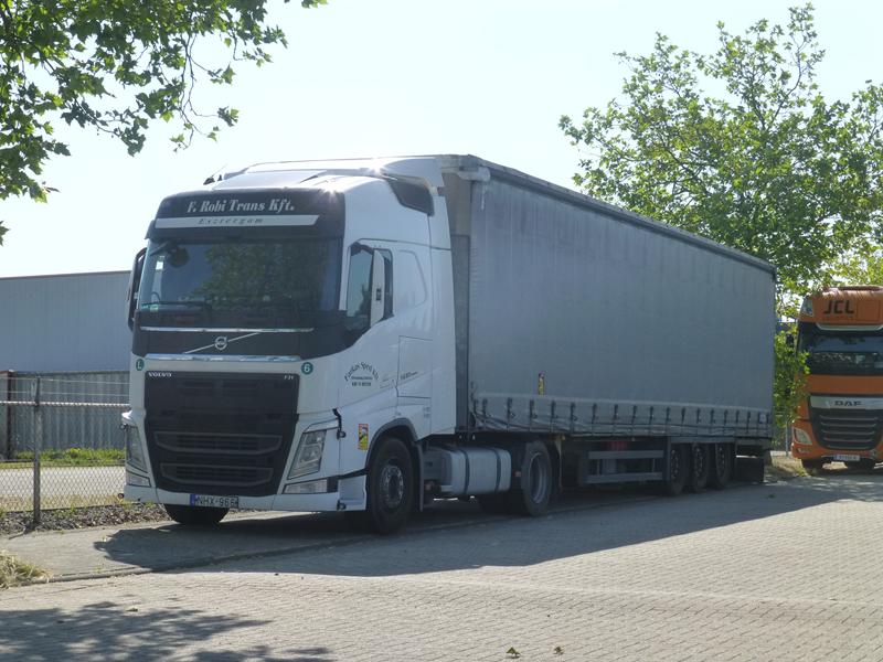 Volvo FH 500 E6 F.Robi Trans  1 (Copy).jpg