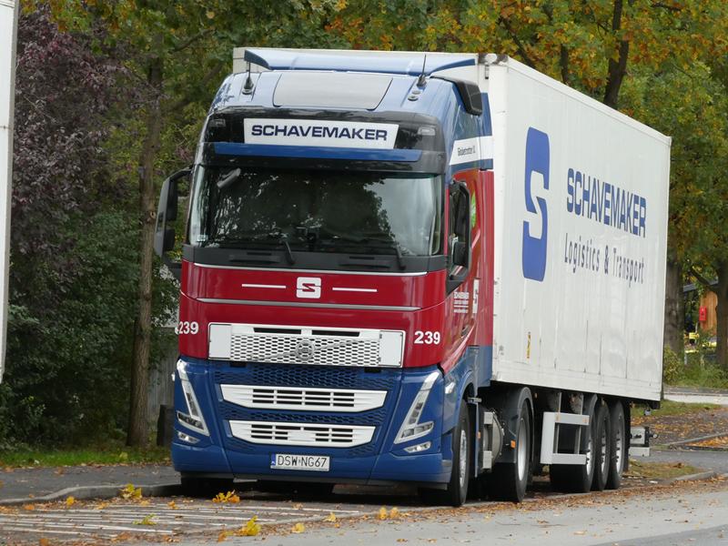 New Volvo FH 460 Schavemaker9 (Copy).jpg