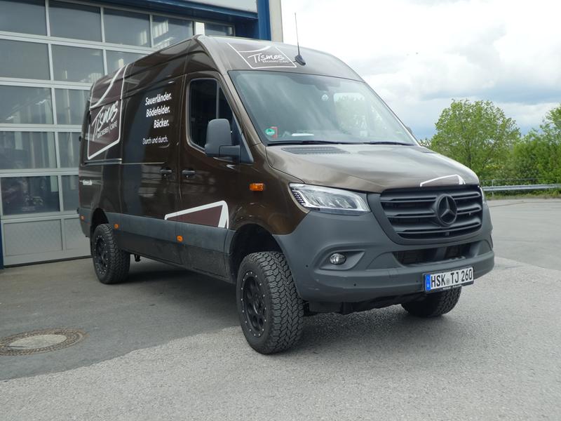 MB Sprinter MK3 4x4 Tismes 1 (Copy).jpg