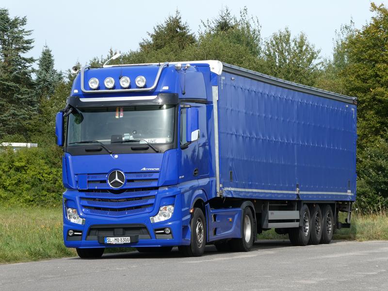 MB Actros 1848 MP4 SZM Blau 20 (Copy).jpg