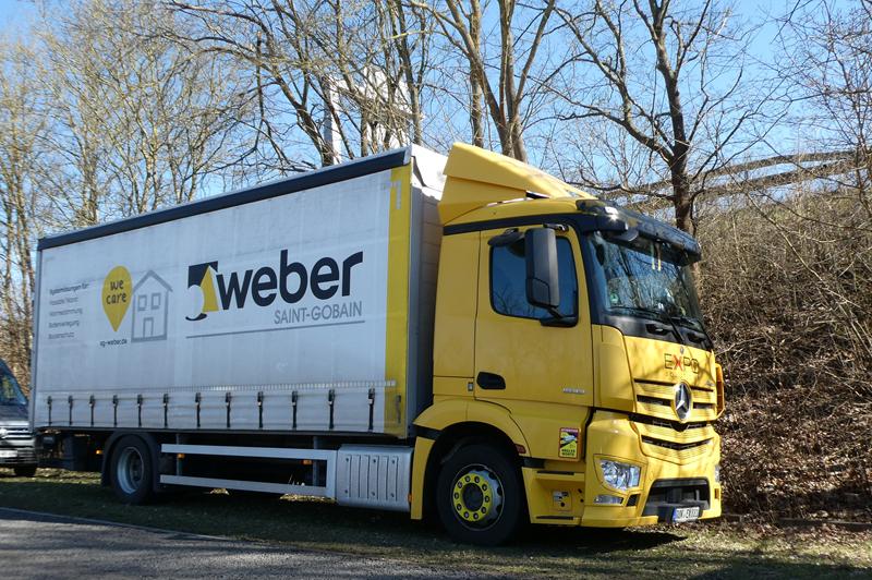 MB Antos 1833 Expo Solutions 4 (Copy).jpg