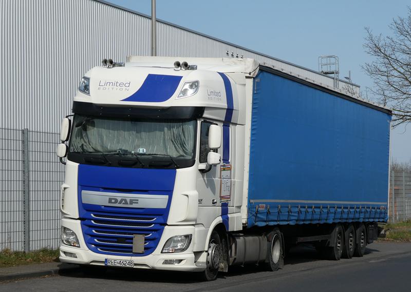 DAF XF 460 Enjoy Life 4 (Copy).jpg
