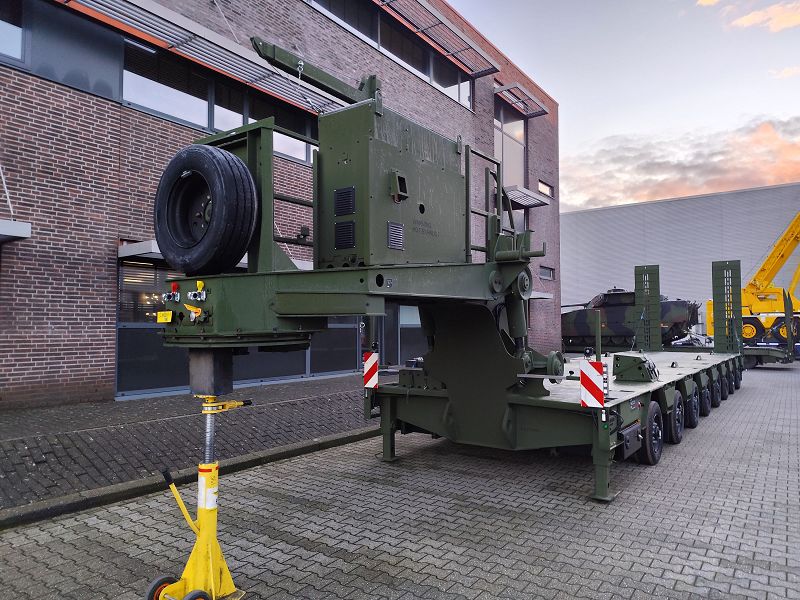 Millit&auml;r NL 0025.jpg