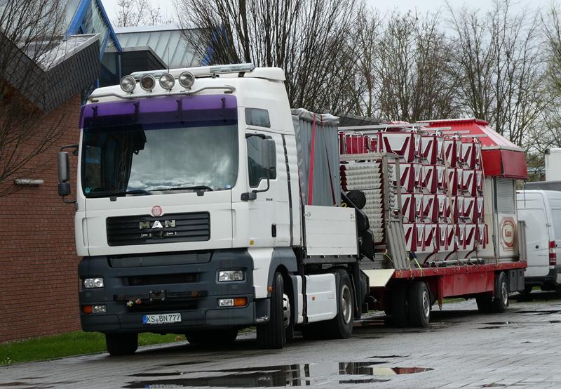 MAN TGA 18.460 Schausteller 20 (Copy).jpg