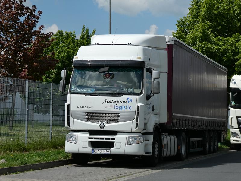 Renault Premium 430 Malapan Logistic 1 (Copy).jpg