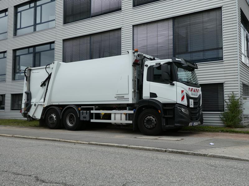 Iveco X-Way 400 Faun Variopress 1 (Copy).jpg