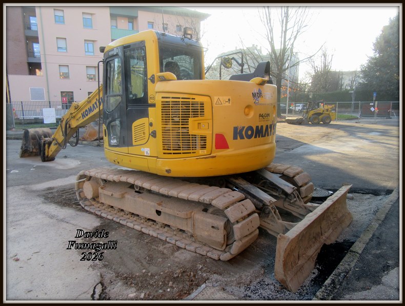 Komatsu PC138US MDR 002.jpg