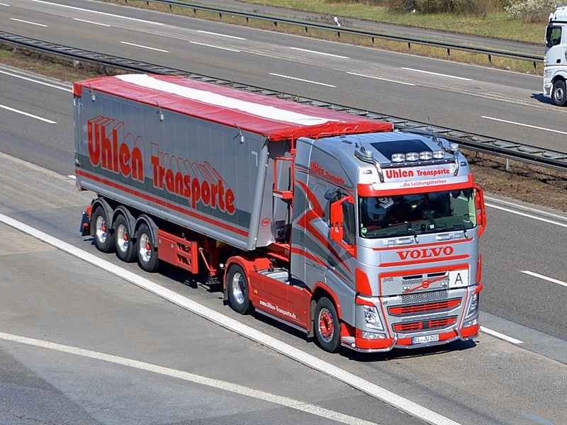 Uhlen, EL-JU 202 0001.jpg