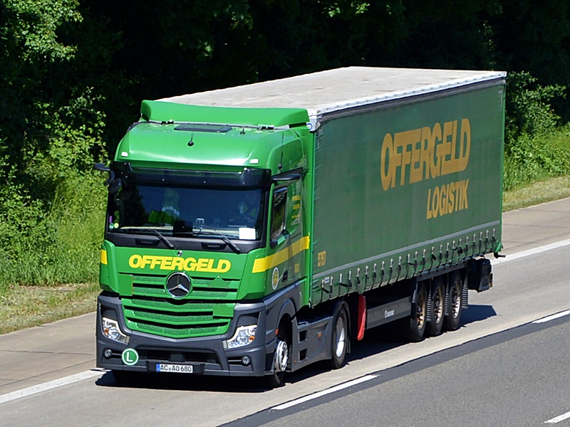 OFFERGELD, AC-AO 680 0131.jpg