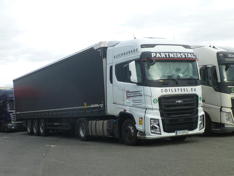 Ford F-Max 500 Partnerstal 1 (Copy).jpg