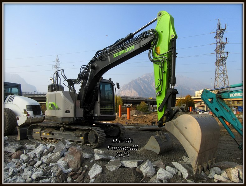 Zoomlion ZE145GU Pozzi 002.jpg