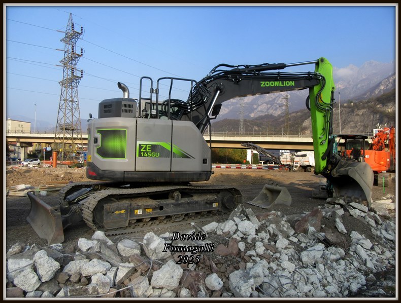 Zoomlion ZE145GU Pozzi 003.jpg