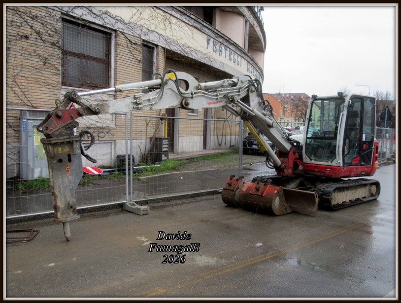 Takeuchi TB370 Schiavo 002.jpg