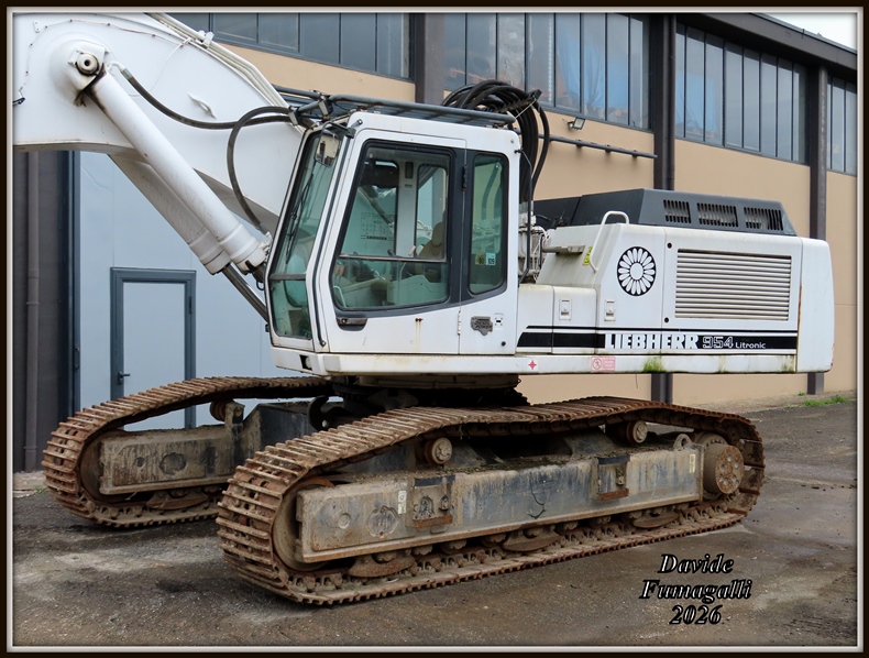 Liebherr 954 Elios 002.jpg