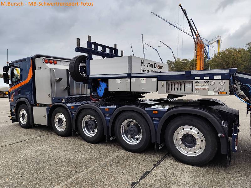 Mack & Speciaal Transportdag 1123.jpg